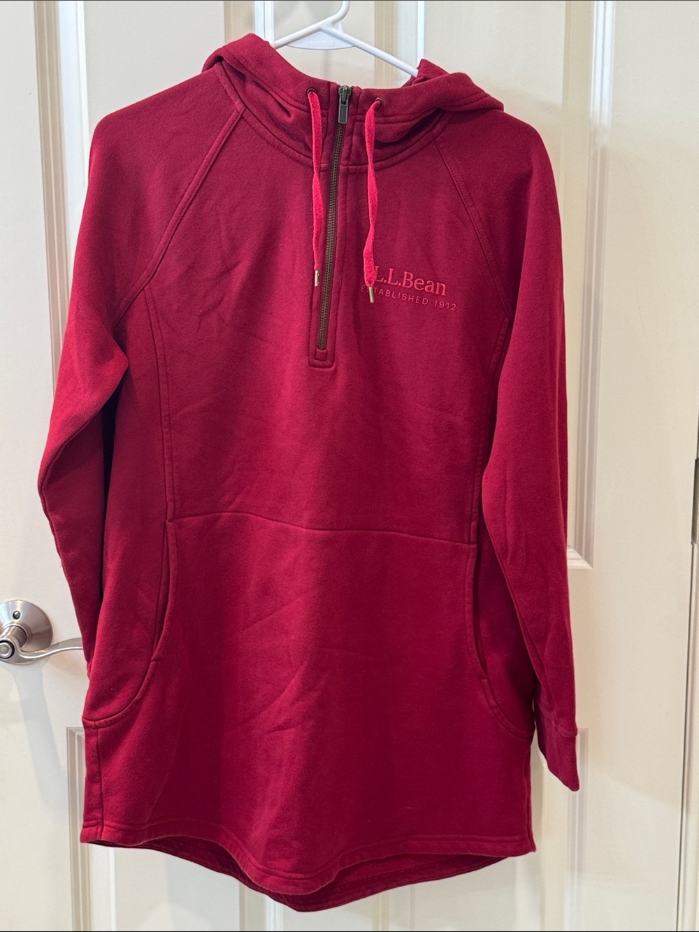 L.L. Bean Women's Half-Zip Hoodie Pullover in Deep Red
